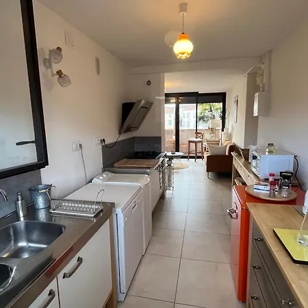 L'Appartement Du Bonheur - Au Coeur Des Volcans D'Auvergne Sur La Route Du Sud Issoire Esterno foto