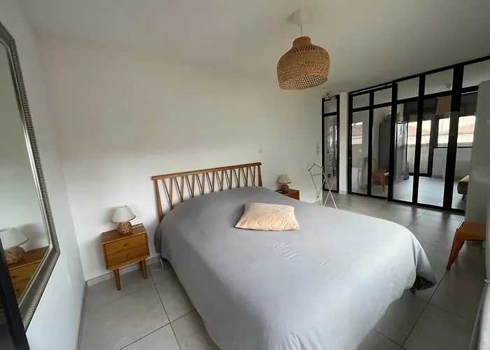 L\'Appartement Du Bonheur - Au Coeur Des Volcans D\'Auvergne Sur La Route Du Sud