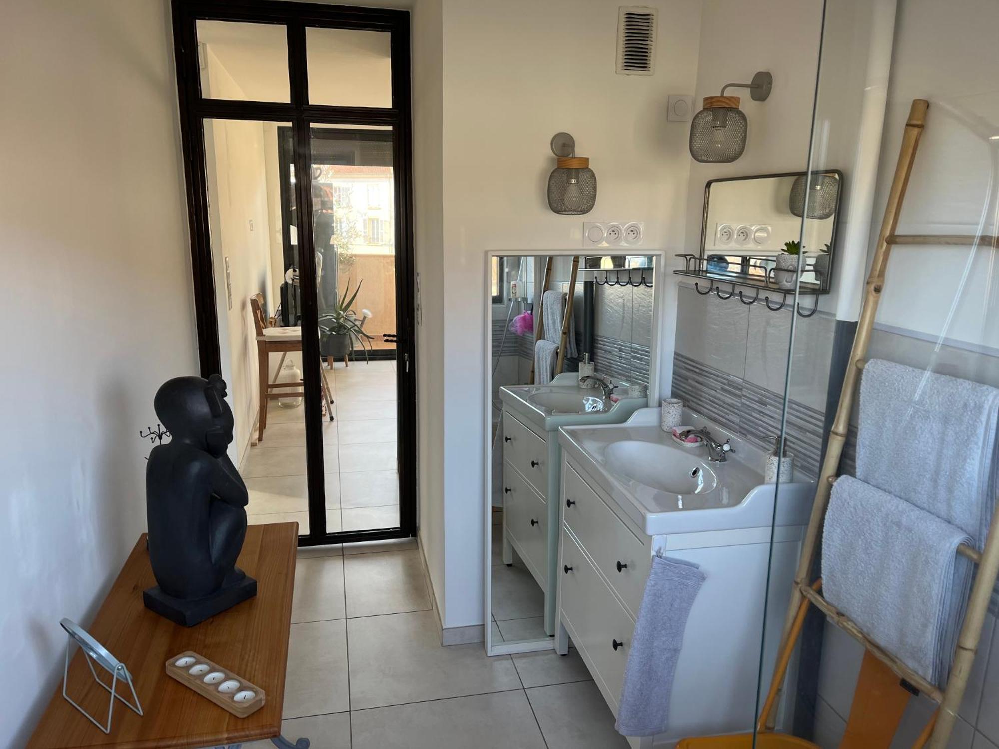 L’appartement Du Bonheur