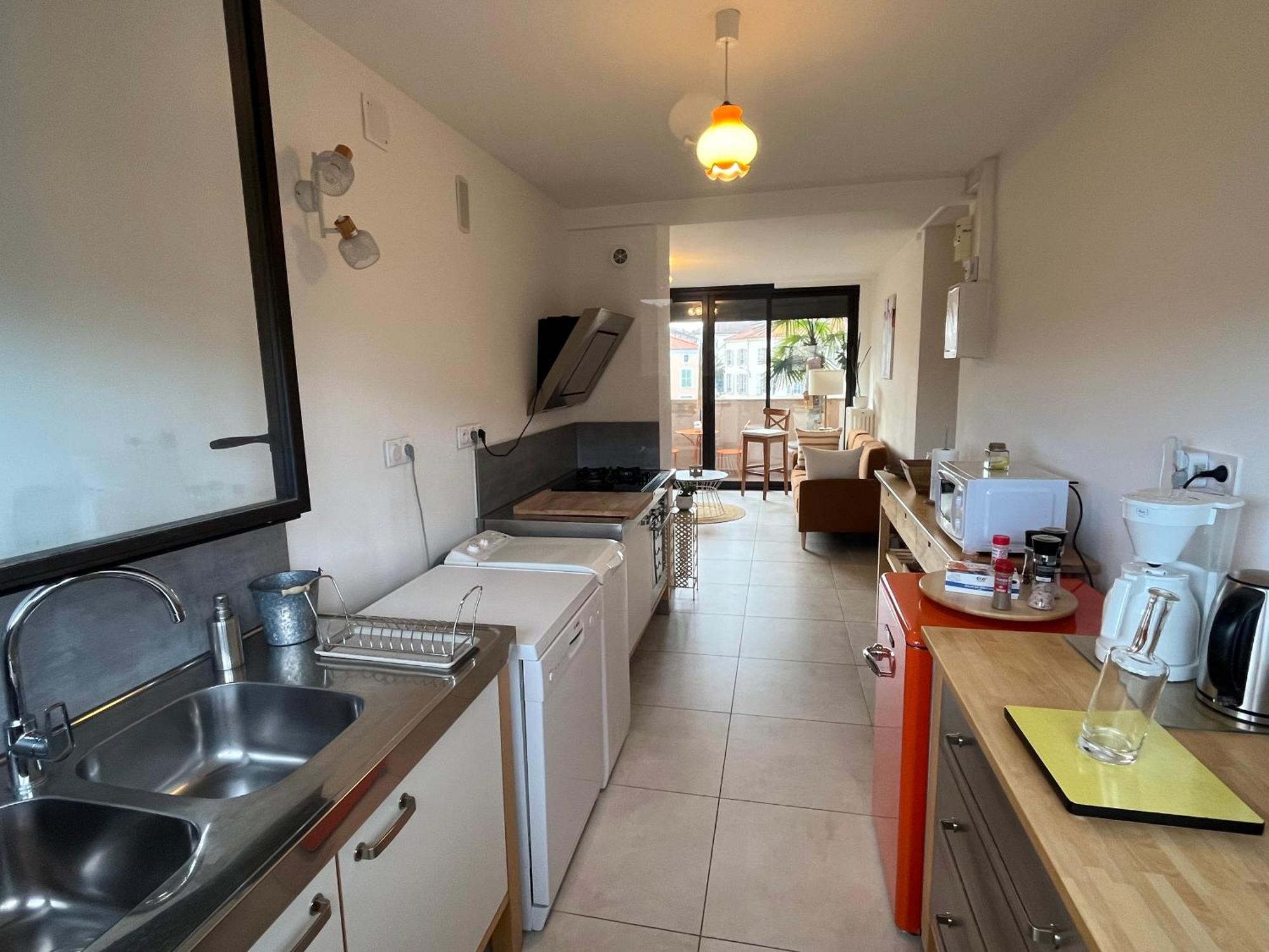 L’appartement Du Bonheur *